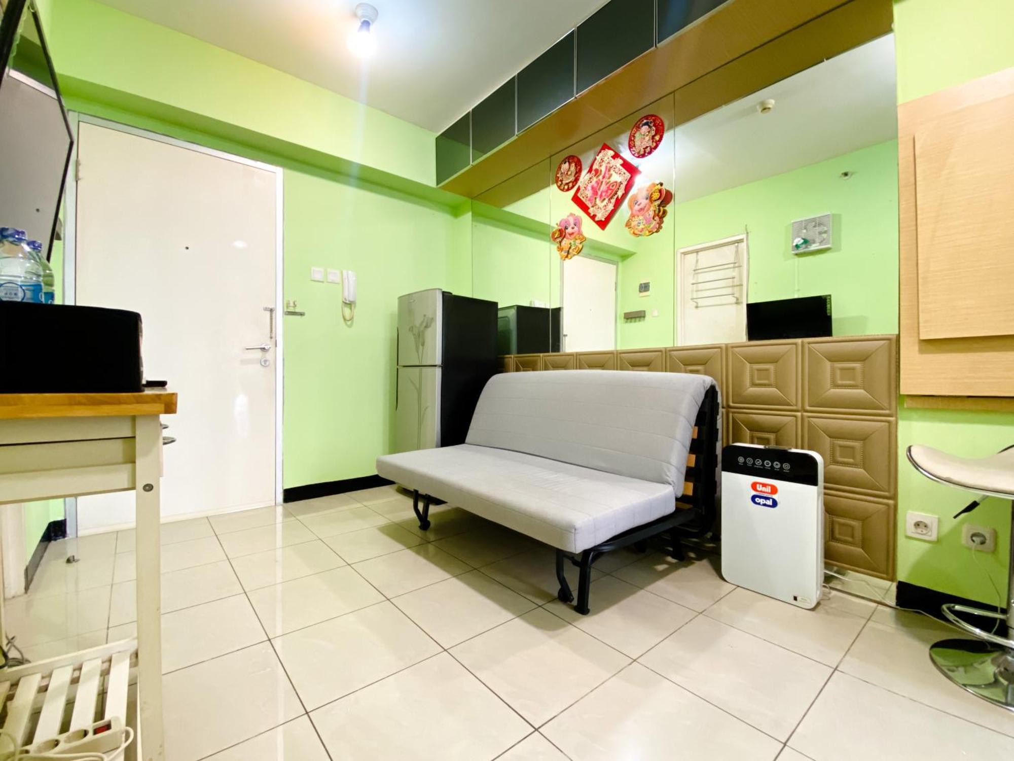 Apartment Stunning And Homey 2br Pool View Bay Pluit By Travelio