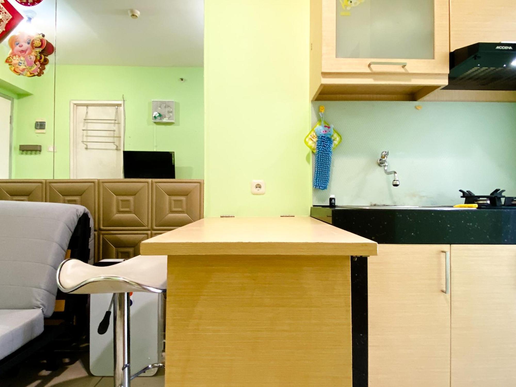 Apartment Stunning And Homey 2br Pool View Bay Pluit By Travelio *