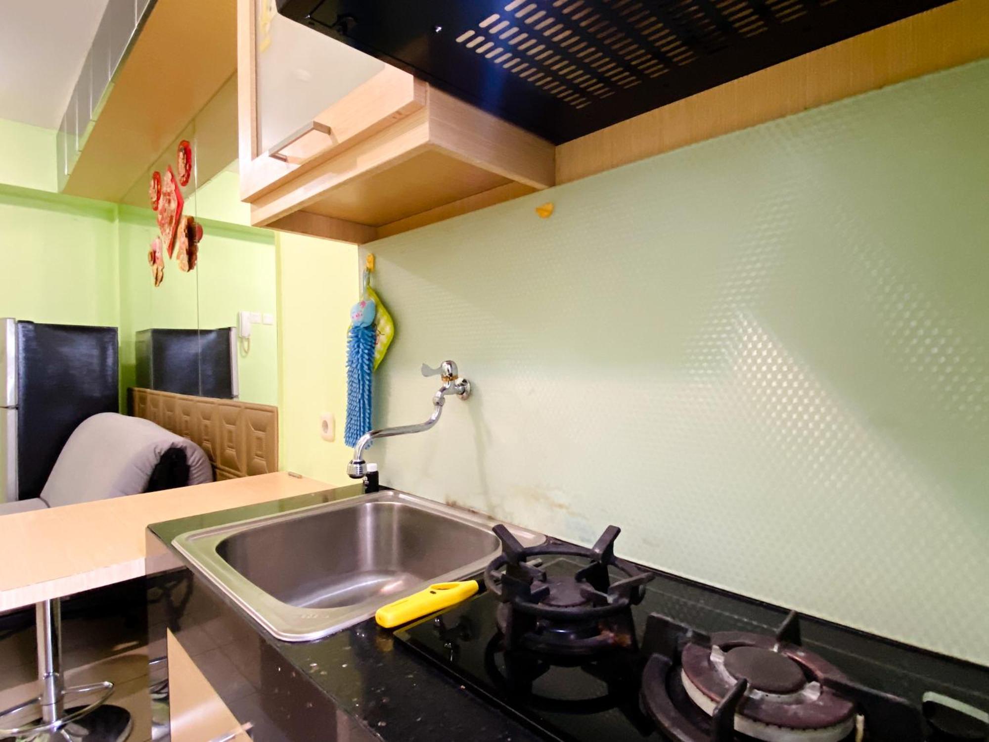 Apartment Stunning And Homey 2br Pool View Bay Pluit By Travelio