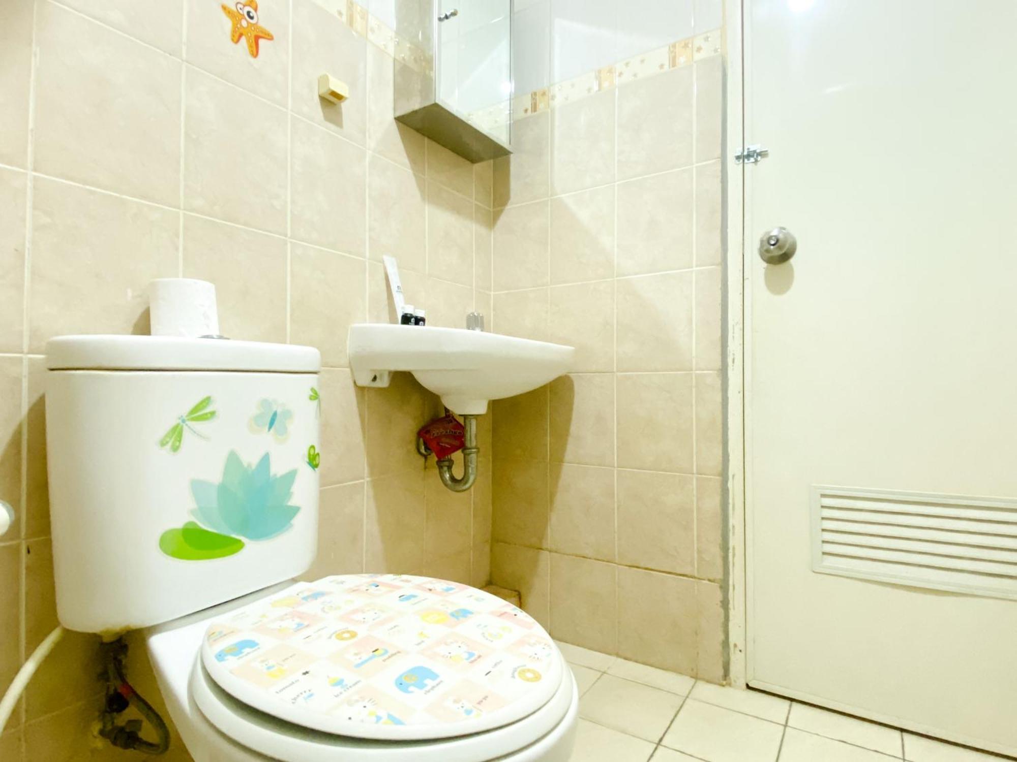 Stunning And Homey 2br Pool View Bay Pluit By Travelio Apartment *